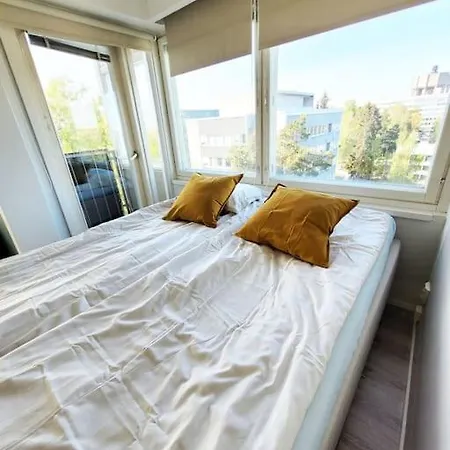 Tapiolasky: Airy, Bright, Great Bed And Spacious - Close To Aalto Campus And Tapiola Center * Espoo