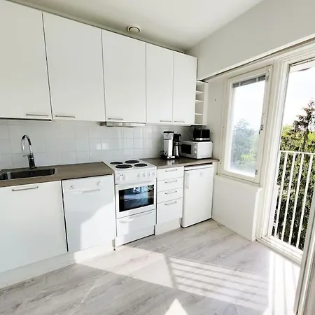 Tapiolasky: Airy, Bright, Great Bed And Spacious - Close To Aalto Campus And Tapiola Center *